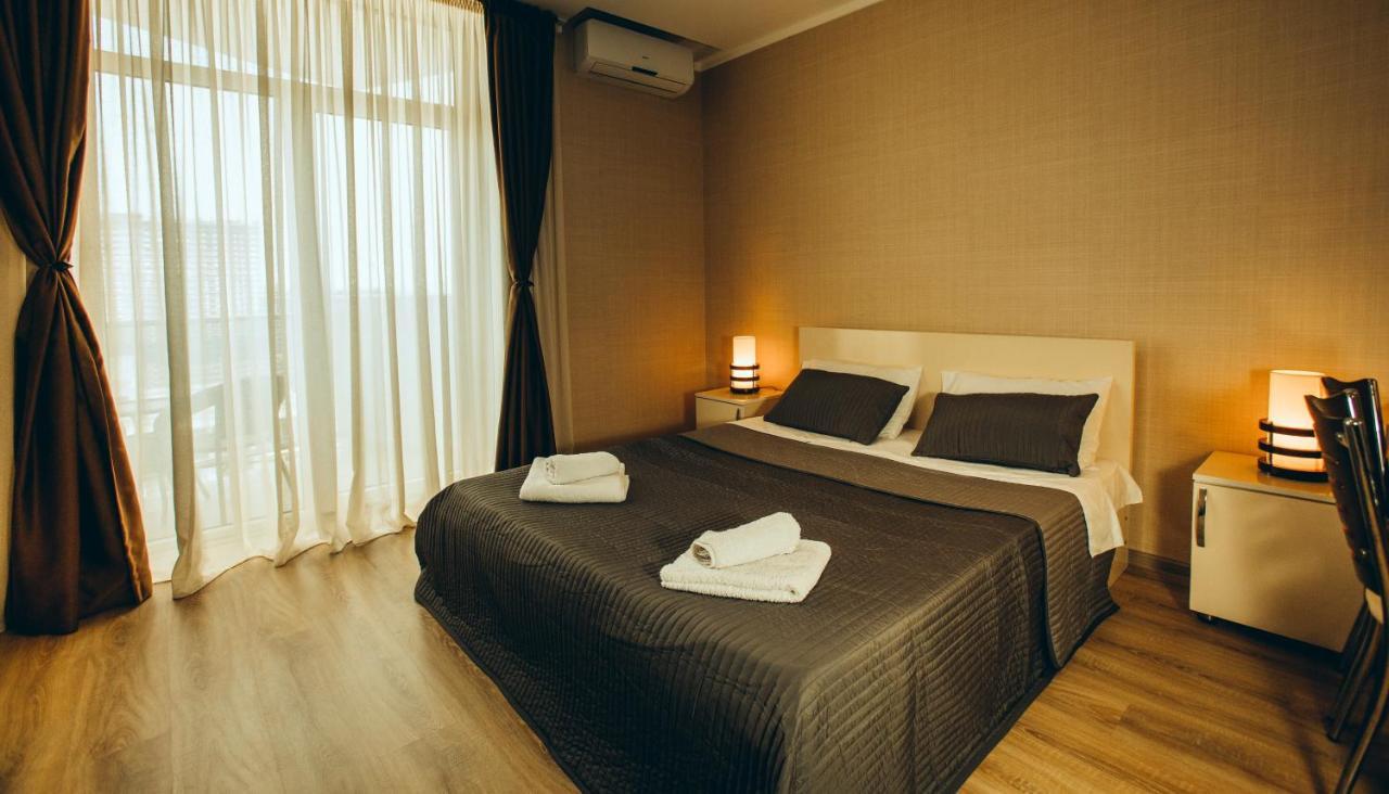 Orbi Sea Towers Suite Batumi Exterior foto