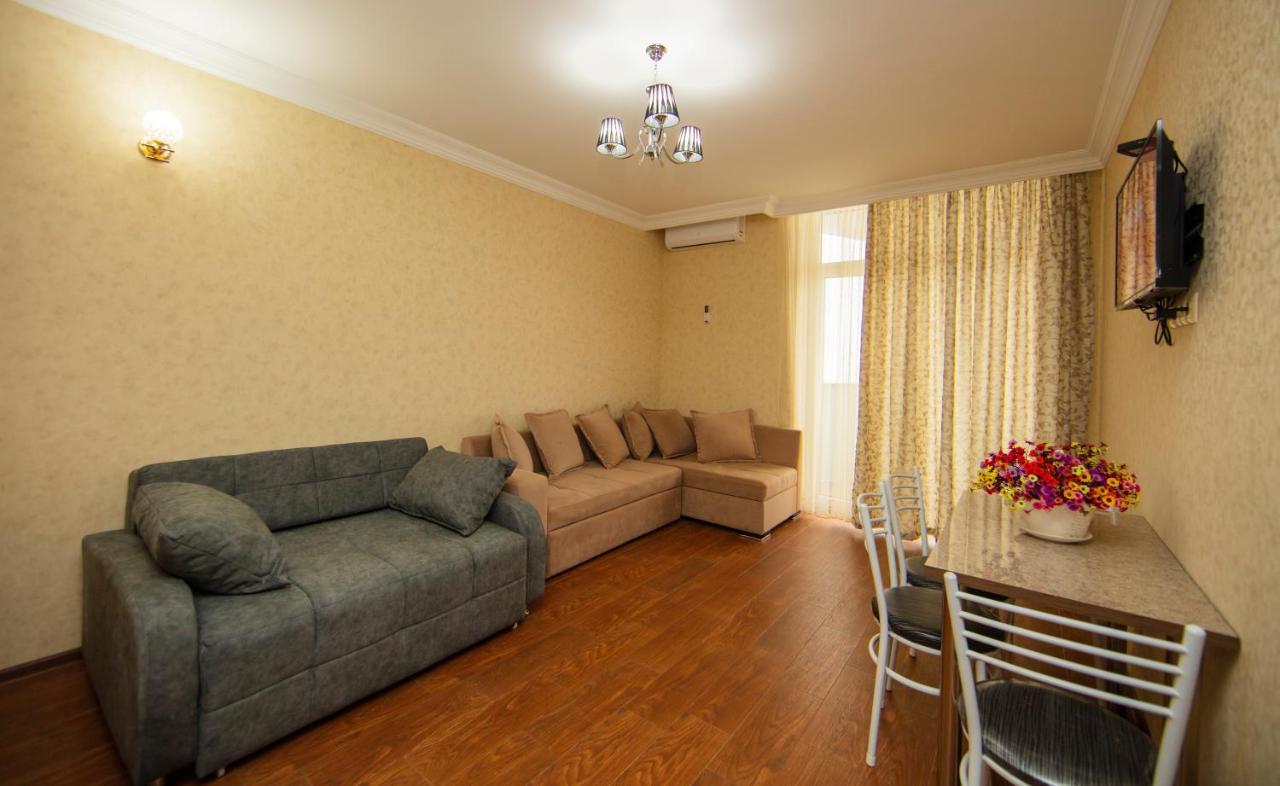 Orbi Sea Towers Suite Batumi Exterior foto